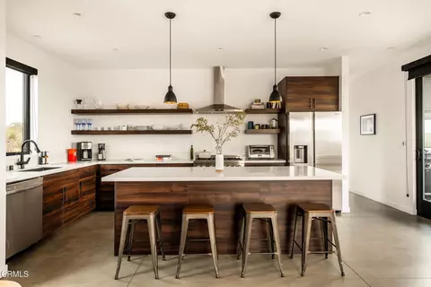 Kitchen - 6920 Juniper Rd, Joshua Tree, CA 92252 photo 1 of 3