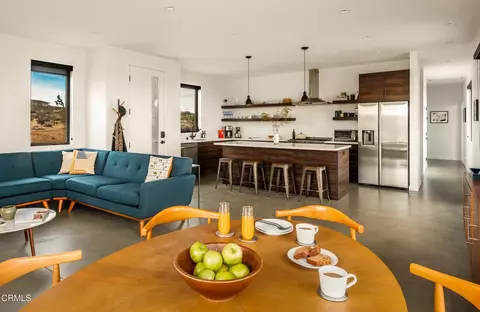 Dining - 6920 Juniper Rd, Joshua Tree, CA 92252 photo 3 of 3