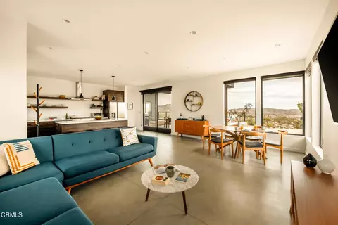 Living - 6920 Juniper Rd, Joshua Tree, CA 92252 photo 2 of 2