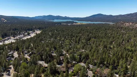 View/Area - 568 Silver Tip Dr, Big Bear City, CA 92314 photo 1 of 5