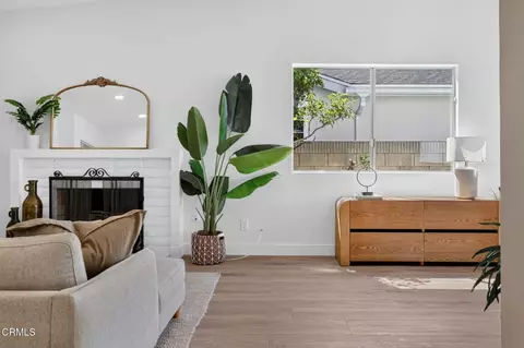 Living - 327 W 230th St, Carson, CA 90745 photo 3 of 3