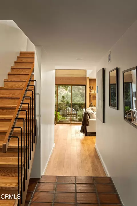 Entry Way - 200 Arroyo Ter, Pasadena, CA 91103 photo 2 of 2
