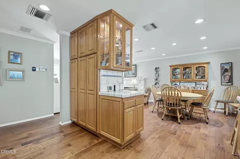Dining - 6503 Day St, Tujunga, CA 91042 photo 4 of 4