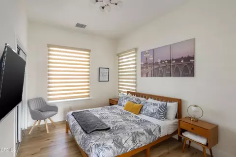 Bedroom - 396 N Summit Ave, Pasadena, CA 91103 photo 1 of 6