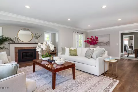 Living - 2330 E Orange Grove Blvd, Pasadena, CA 91104 photo 3 of 3