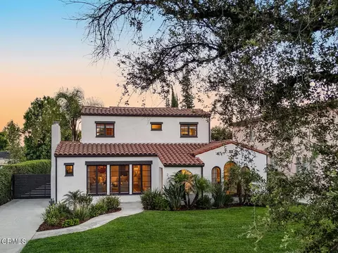 Exterior - 2330 E Orange Grove Blvd, Pasadena, CA 91104 photo 11 of 12