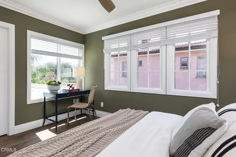 Bedroom - 2330 E Orange Grove Blvd, Pasadena, CA 91104 photo 5 of 6