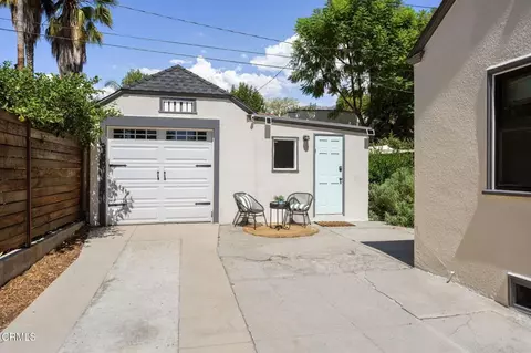 Exterior - 511 E Penn St, Pasadena, CA 91104 photo 9 of 12
