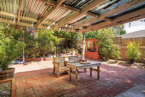 Exterior - 3585 Shadow Grove Rd, Pasadena, CA 91107 photo 3 of 8