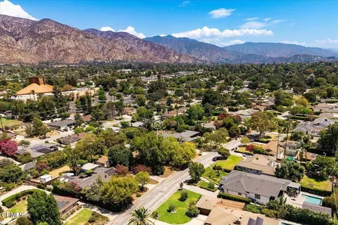 View/Area - 3585 Shadow Grove Rd, Pasadena, CA 91107 photo 2 of 2