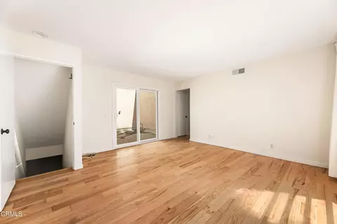 Living - 477 S Euclid Ave #E, Pasadena, CA 91101 photo 5 of 5