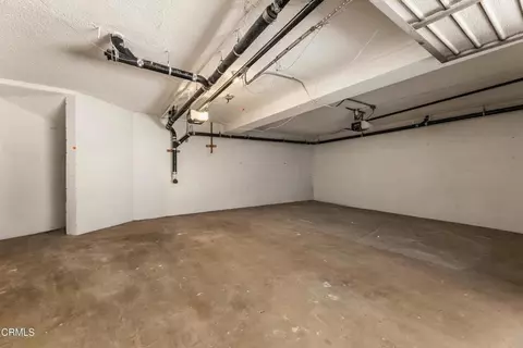 Exterior - 477 S Euclid Ave #E, Pasadena, CA 91101 photo 2 of 2