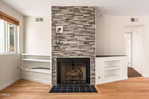 Living - 477 S Euclid Ave #E, Pasadena, CA 91101 photo 4 of 5