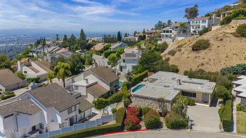 View/Area - 1919 Deermont Rd, Glendale, CA 91207 photo 1 of 8