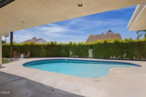 Exterior - 1919 Deermont Rd, Glendale, CA 91207 photo 10 of 16