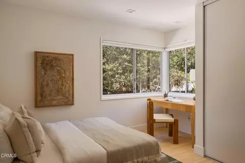 Bedroom - 1919 Deermont Rd, Glendale, CA 91207 photo 1 of 7