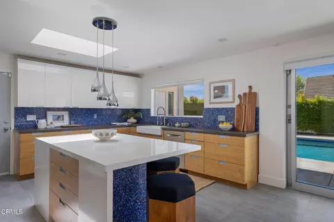 Kitchen - 1919 Deermont Rd, Glendale, CA 91207 photo 1 of 5