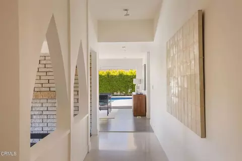 Entry Way - 1919 Deermont Rd, Glendale, CA 91207 photo 1 of 5