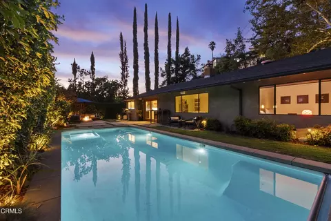 Exterior - 3616 E Chevy Chase Dr, Glendale, CA 91206 photo 17 of 17