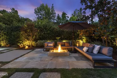 Exterior - 3616 E Chevy Chase Dr, Glendale, CA 91206 photo 15 of 17