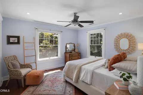 Bedroom - 303 Markham Pl, Pasadena, CA 91105 photo 1 of 9
