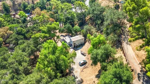 12211 Forest Trl, Sylmar, CA 91342