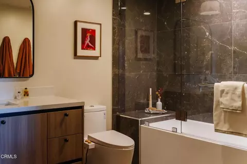 Bath - 39 S Los Robles Ave #5005, Pasadena, CA 91101 photo 3 of 3