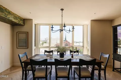 Dining - 39 S Los Robles Ave #5005, Pasadena, CA 91101 photo 3 of 8