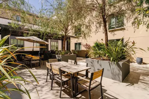 Exterior - 39 S Los Robles Ave #5005, Pasadena, CA 91101 photo 5 of 7