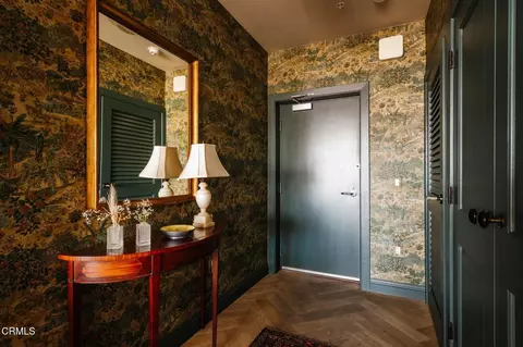 Entry Way - 39 S Los Robles Ave #5005, Pasadena, CA 91101 photo 1 of 6