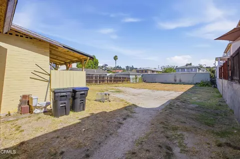 1008 E Windsor Rd, Glendale, CA 91205 photo 5