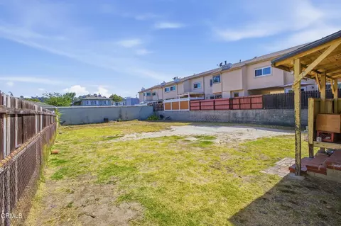 1008 E Windsor Rd, Glendale, CA 91205 photo 8