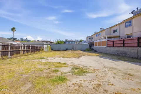 1008 E Windsor Rd, Glendale, CA 91205 photo 6