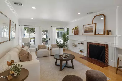 Living - 781 Morada Pl, Altadena, CA 91001 photo 1 of 3