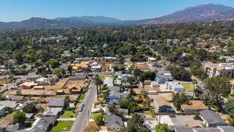 View/Area - 781 Morada Pl, Altadena, CA 91001 photo 2 of 6