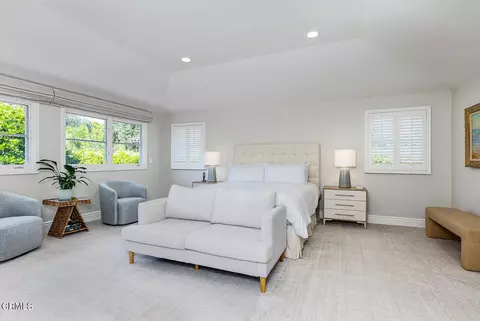 Bedroom - 1667 San Pasqual St, Pasadena, CA 91106 photo 1 of 5