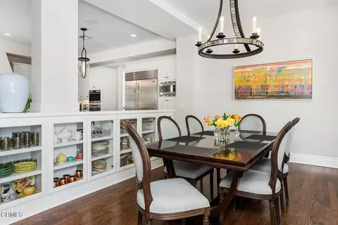 Dining - 1667 San Pasqual St, Pasadena, CA 91106 photo 4 of 4