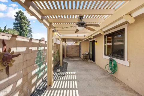 Exterior - 1715 Compromise Line Rd, Glendora, CA 91741 photo 4 of 7