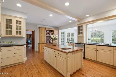 Kitchen - 3435 E California Blvd, Pasadena, CA 91107 photo 2 of 7