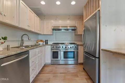 Kitchen - 3435 E California Blvd, Pasadena, CA 91107 photo 7 of 7