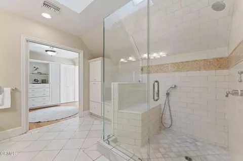Bath - 3435 E California Blvd, Pasadena, CA 91107 photo 3 of 7