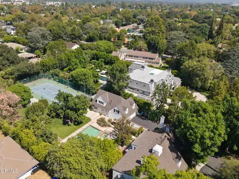 View/Area - 3435 E California Blvd, Pasadena, CA 91107 photo 6 of 7