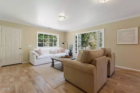 Living - 3435 E California Blvd, Pasadena, CA 91107 photo 6 of 6