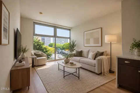 630 W 6th St #316, Los Angeles, CA 90017