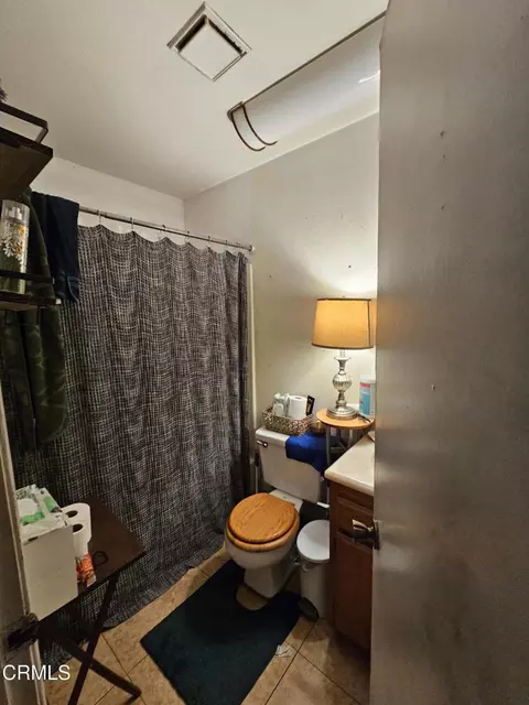 Bath - 420 E B St, Colton, CA 92324 photo 4 of 4