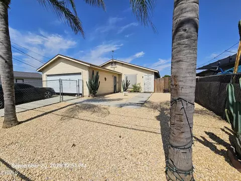 Exterior - 420 E B St, Colton, CA 92324 photo 2 of 4