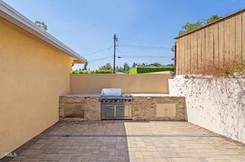 Exterior - 923 Crestview Dr, Pasadena, CA 91107 photo 1 of 4