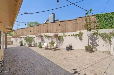 Exterior - 923 Crestview Dr, Pasadena, CA 91107 photo 3 of 4