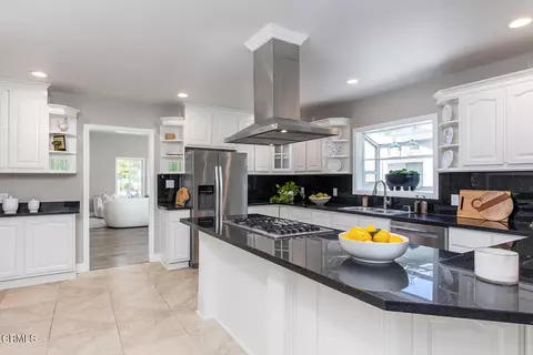 Kitchen - 2064 Galbreth Rd, Pasadena, CA 91104 photo 3 of 4