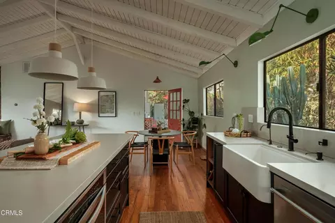 Kitchen - 11049 Cardamine Dr, Tujunga, CA 91042 photo 1 of 3